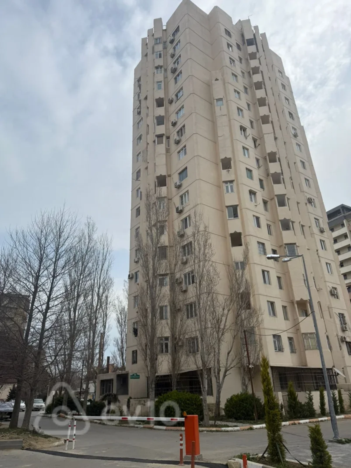 Satılır 3 otaqlı yeni tikili 78 m²