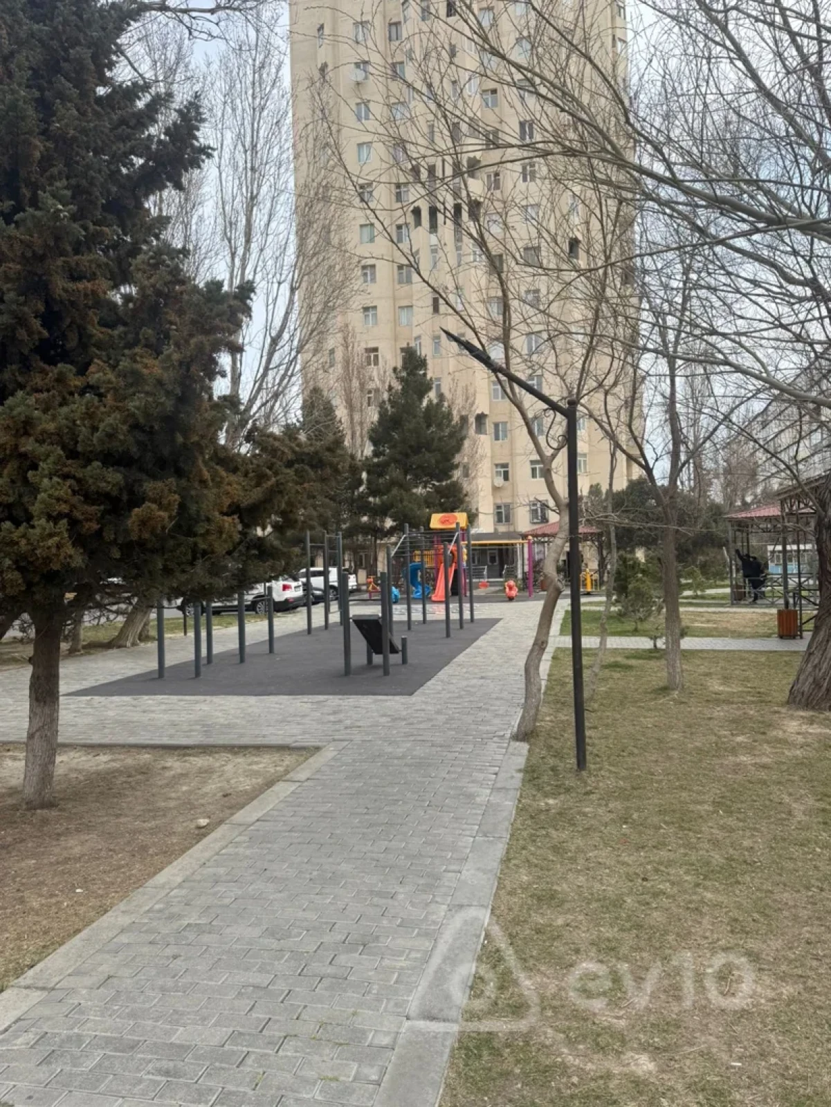 Satılır 3 otaqlı yeni tikili 78 m²