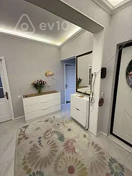 Satılır 3 otaqlı yeni tikili 78 m²