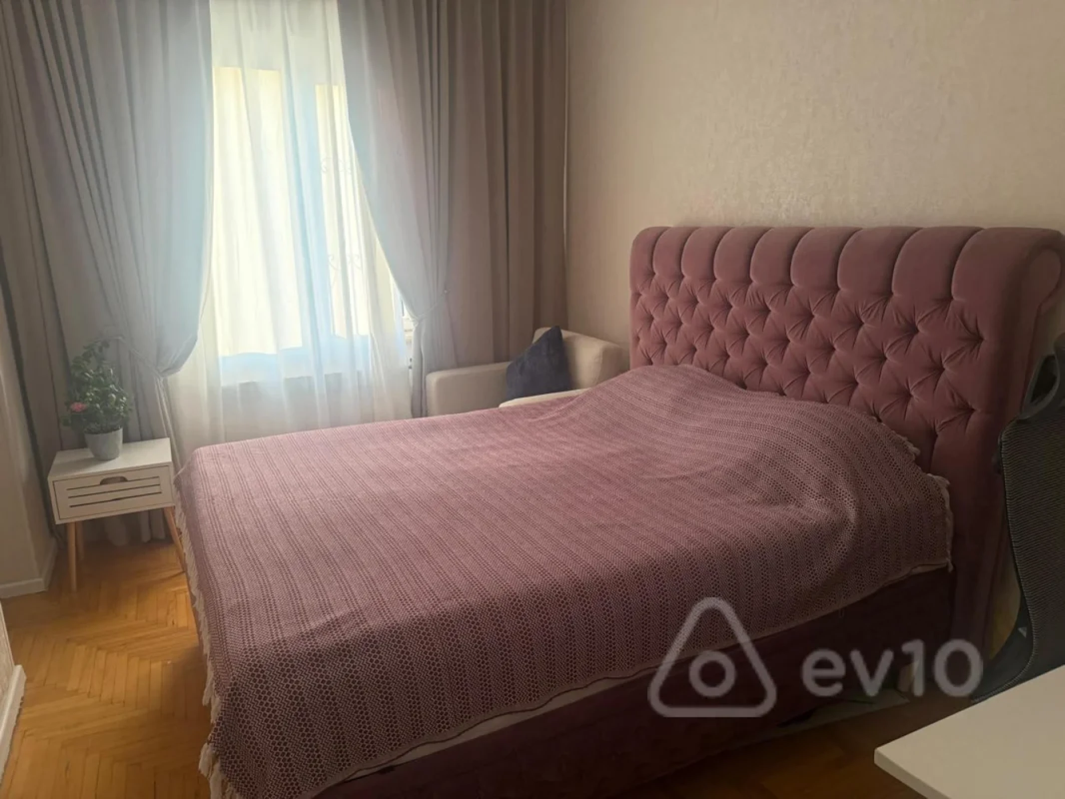 Satılır 3 otaqlı yeni tikili 78 m²