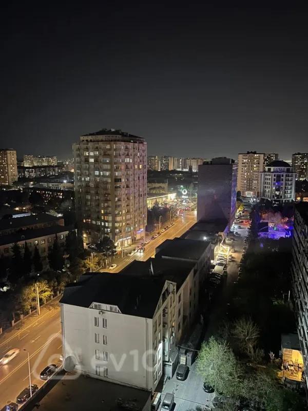 Satılır 3 otaqlı yeni tikili 138000 m²