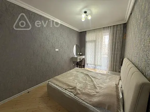 Kirayə verilir 2 otaqlı yeni tikili 73 m²