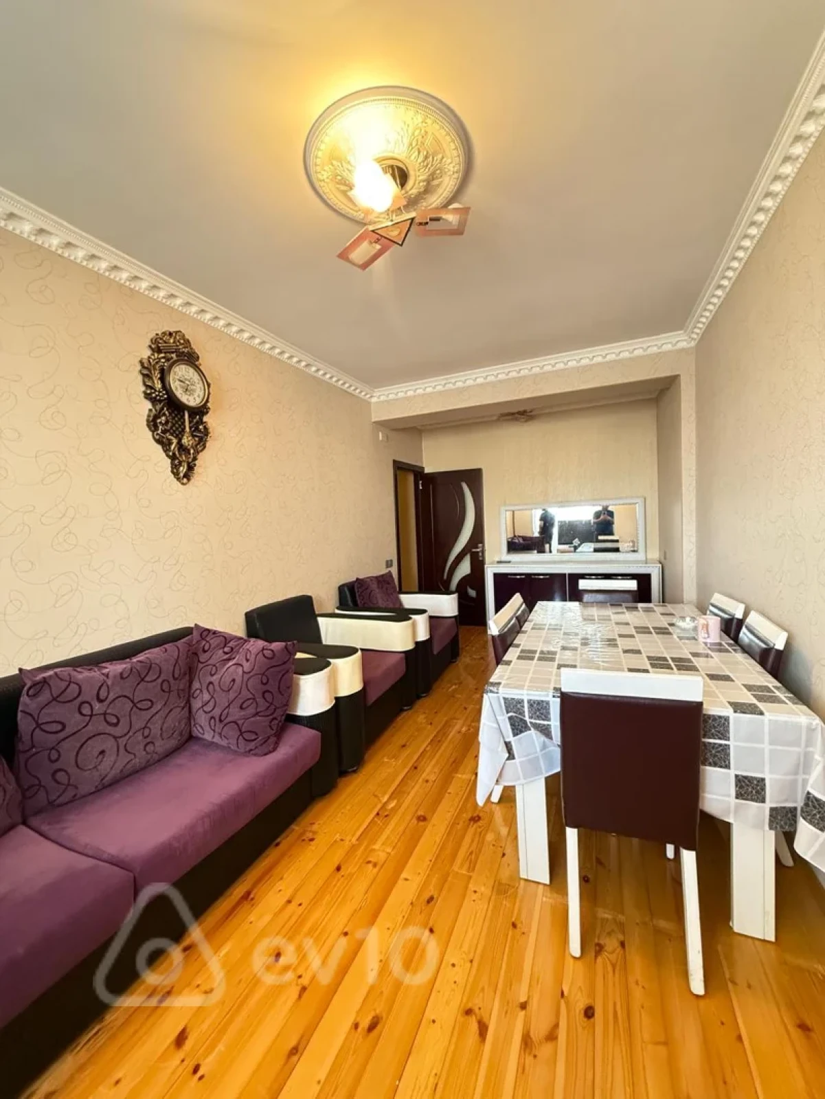 Kirayə verilir 2 otaqlı yeni tikili 90 m²