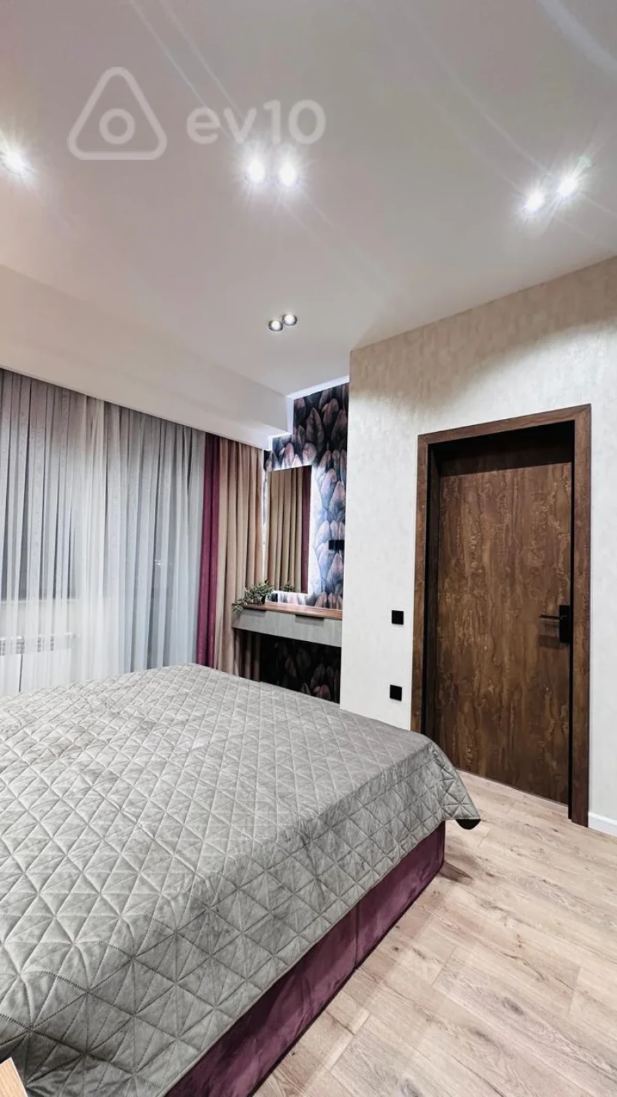 Satılır 3 otaqlı yeni tikili 85 m²