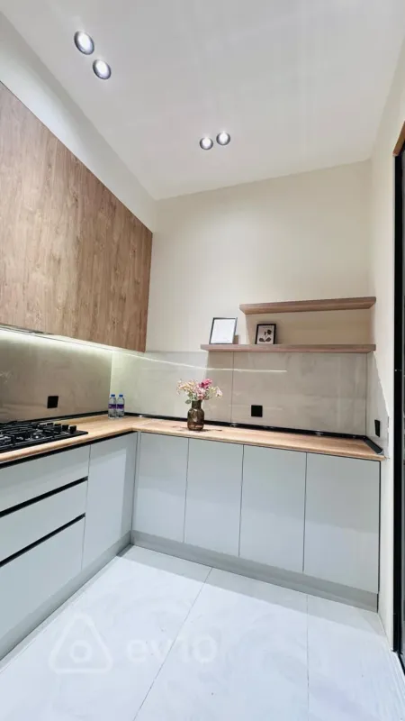 Satılır 3 otaqlı yeni tikili 85 m²