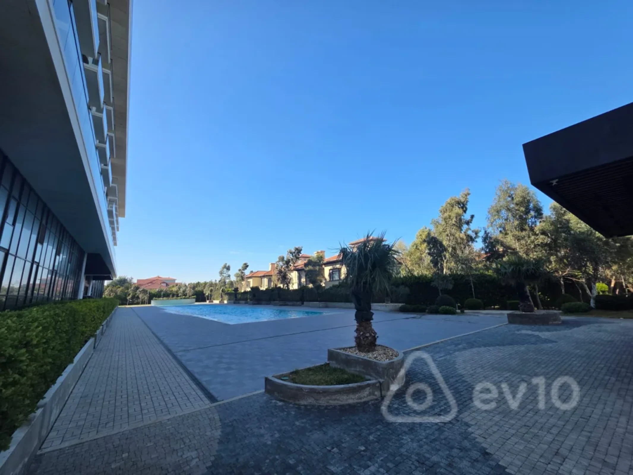 Satılır 1 otaqlı yeni tikili 45 m²