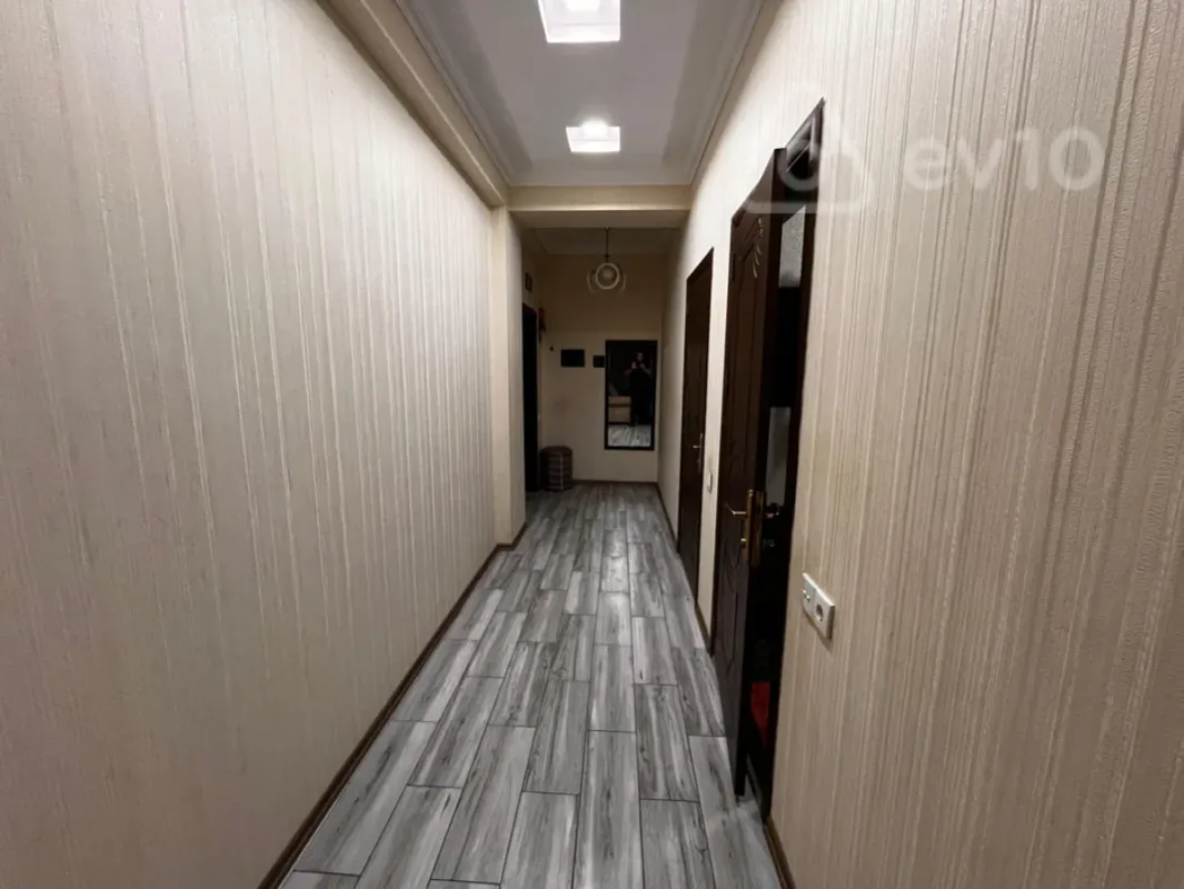 Kirayə verilir 3 otaqlı yeni tikili 80 m²