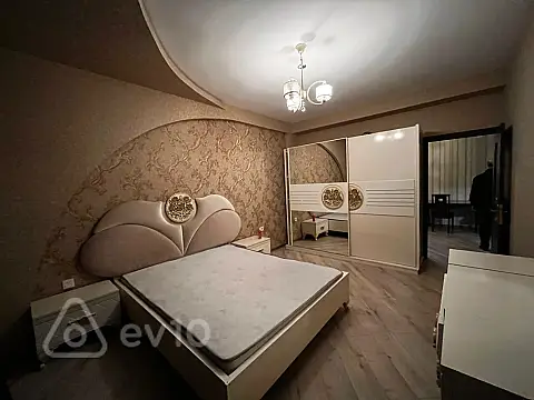 Kirayə verilir 3 otaqlı yeni tikili 80 m²