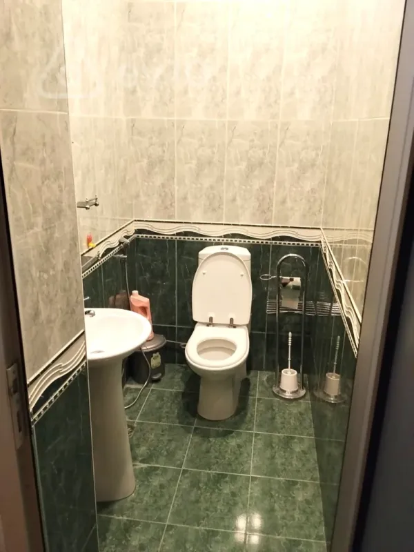 Kirayə verilir 2 otaqlı yeni tikili 92 m²