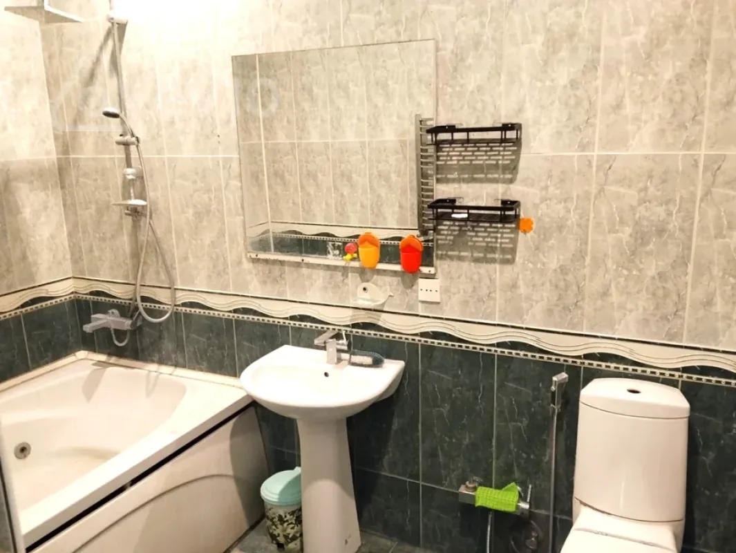 Kirayə verilir 2 otaqlı yeni tikili 92 m²