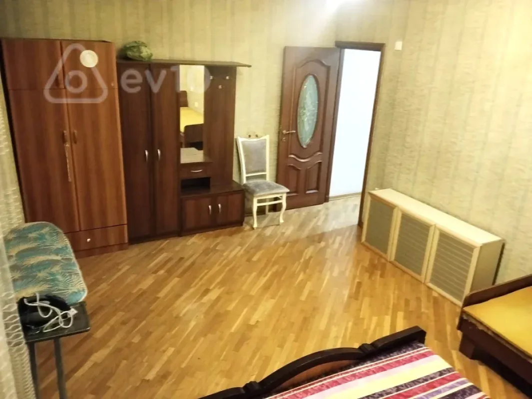 Kirayə verilir 2 otaqlı yeni tikili 92 m²