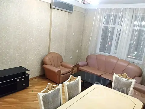 Kirayə verilir 2 otaqlı yeni tikili 92 m²