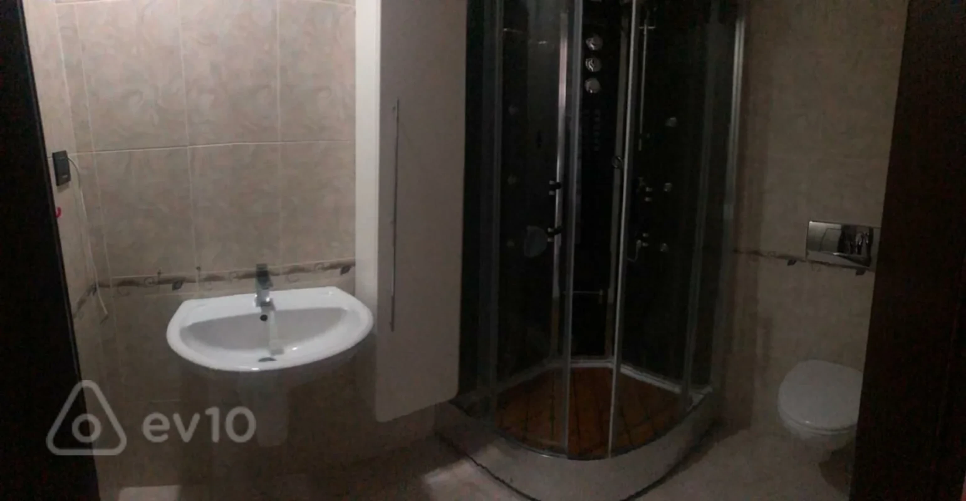 Satılır 4 otaqlı yeni tikili 216 m²