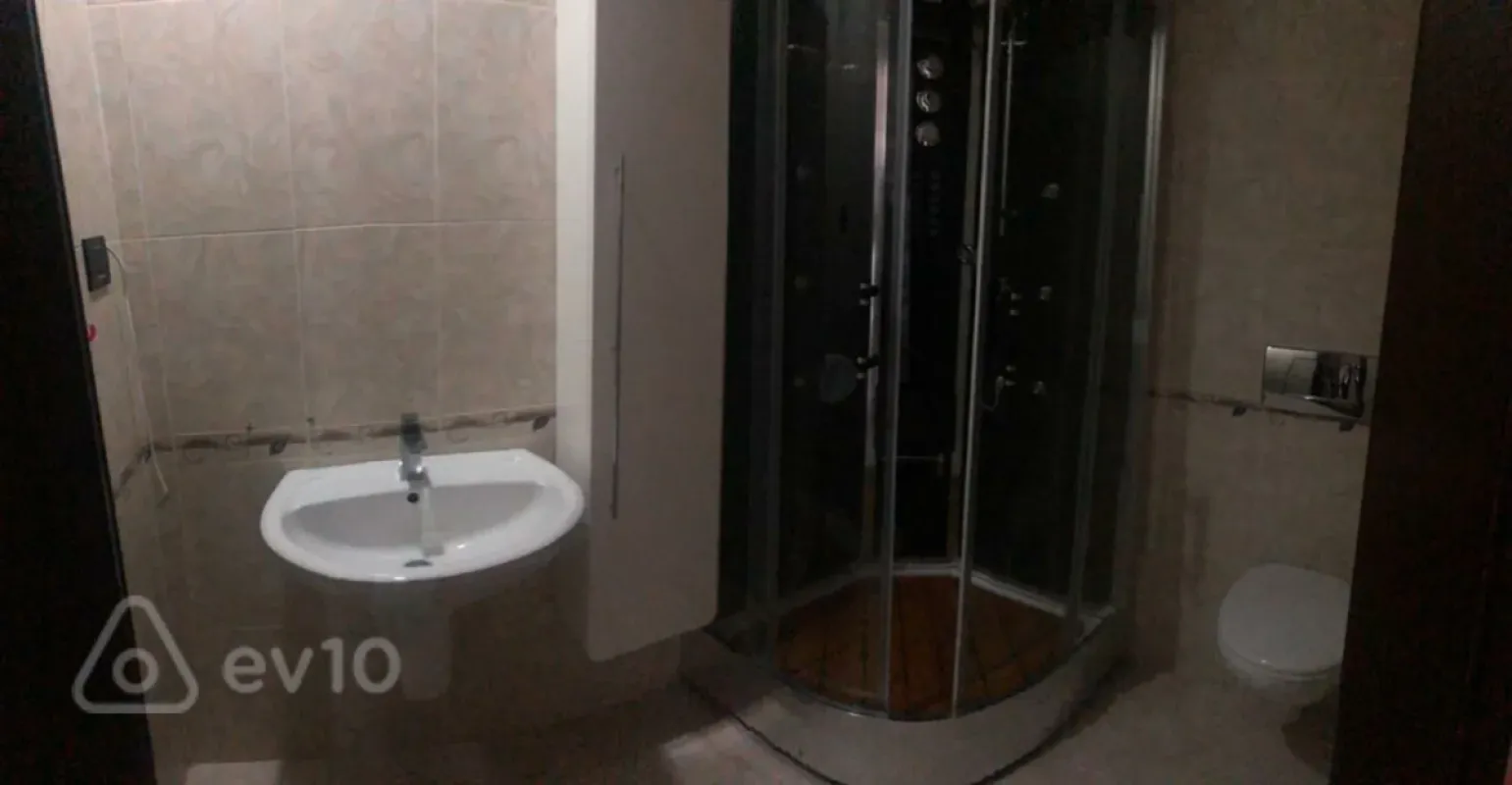 Satılır 4 otaqlı yeni tikili 216 m²