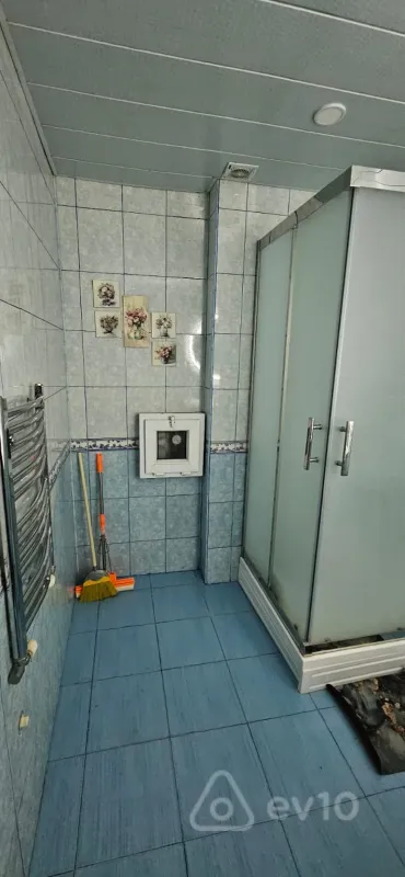 Kirayə verilir 2 otaqlı yeni tikili 87 m²