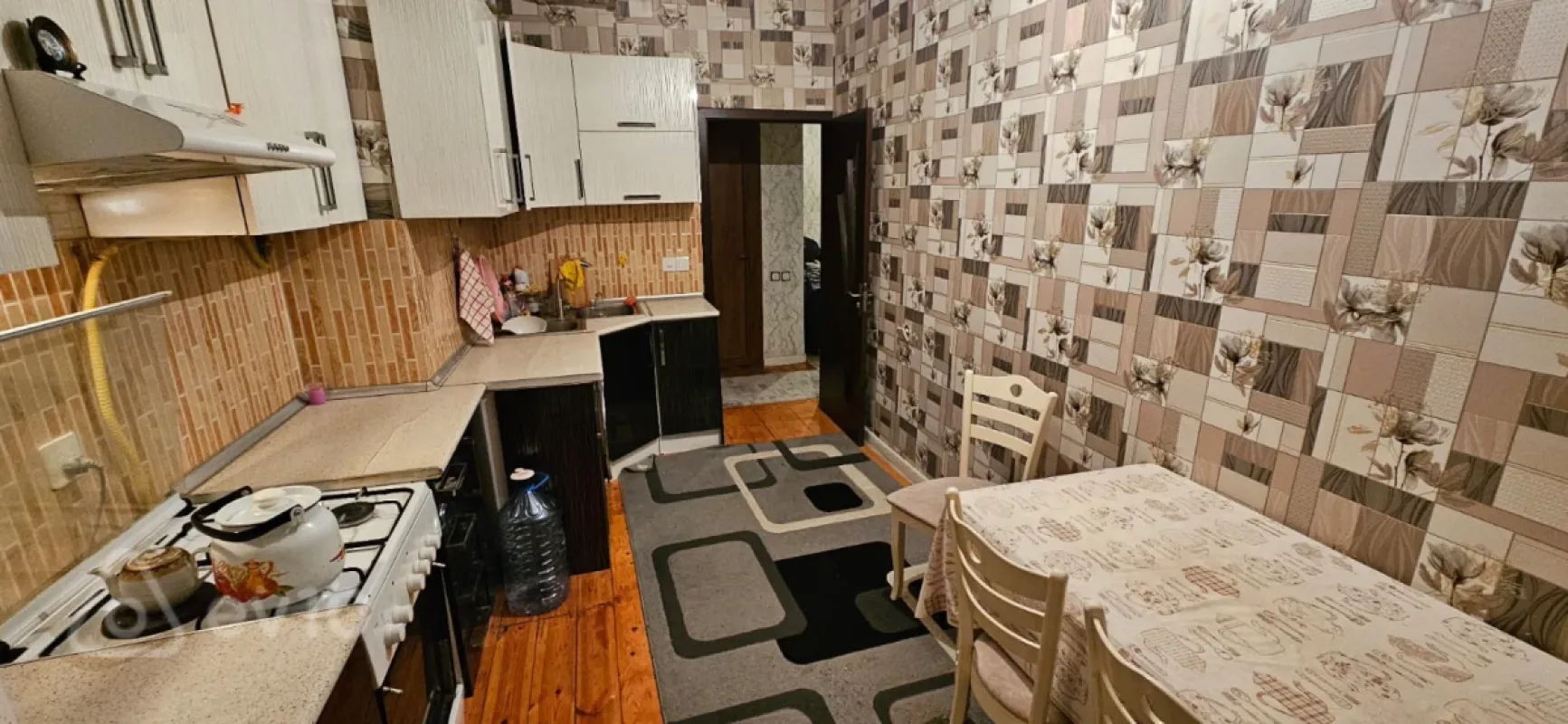 Kirayə verilir 2 otaqlı yeni tikili 87 m²