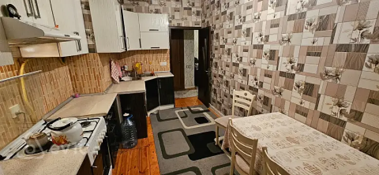 Kirayə verilir 2 otaqlı yeni tikili 87 m²