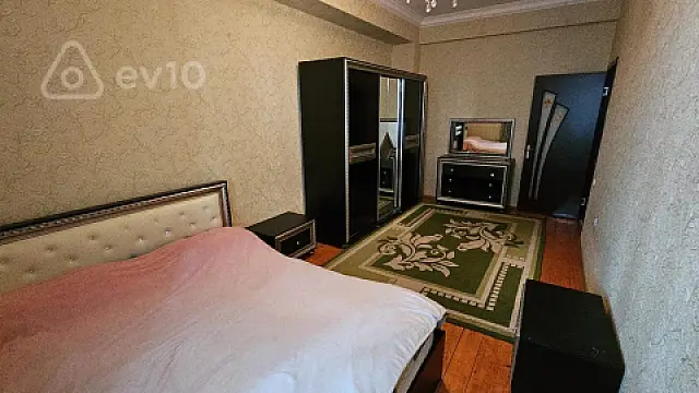 Kirayə verilir 2 otaqlı yeni tikili 87 m²