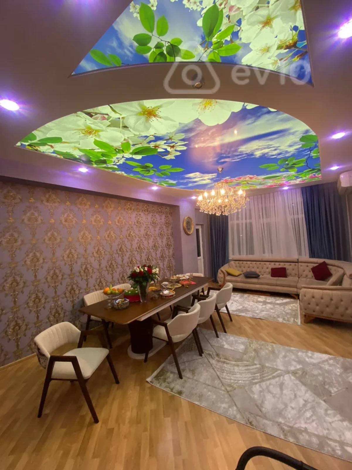 Satılır 3 otaqlı yeni tikili 136 m²