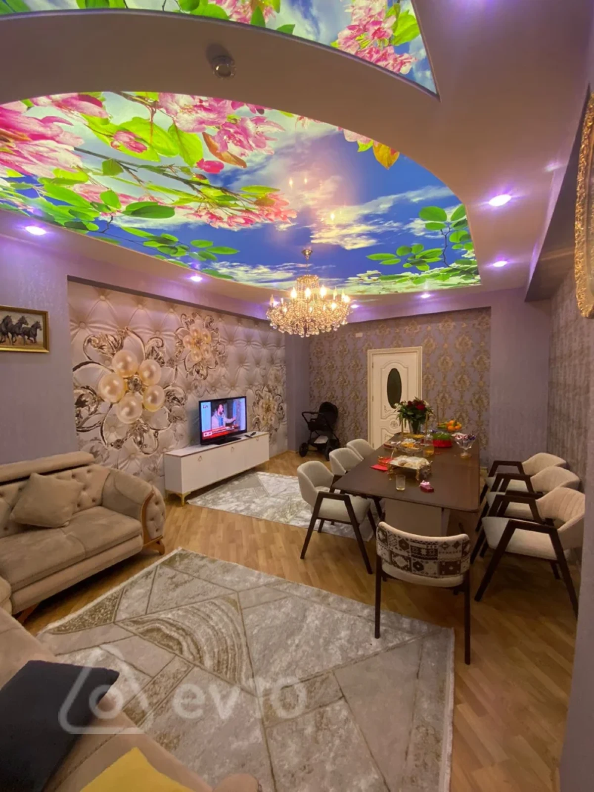 Satılır 3 otaqlı yeni tikili 136 m²