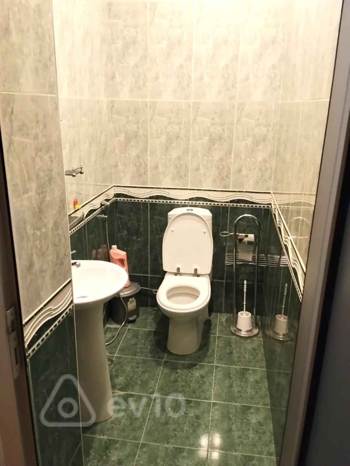 Kirayə verilir 2 otaqlı yeni tikili 92 m²