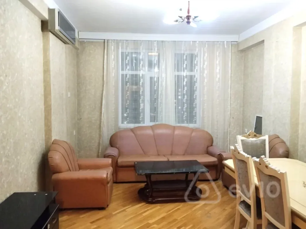 Kirayə verilir 2 otaqlı yeni tikili 92 m²