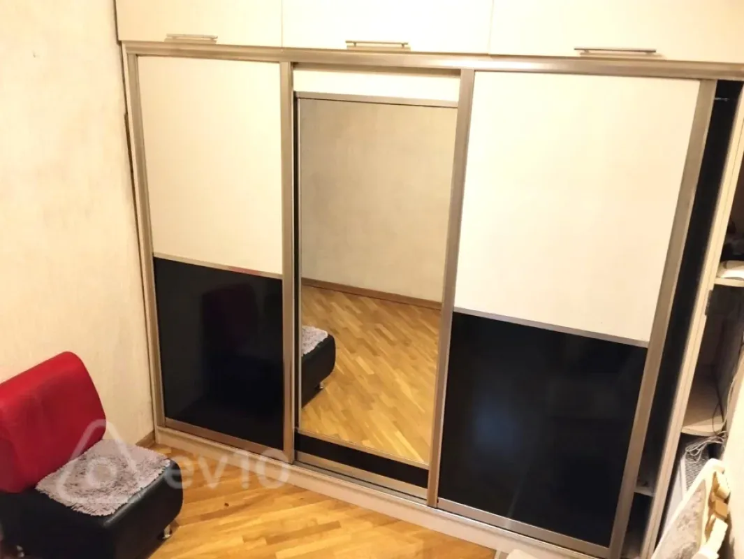 Kirayə verilir 2 otaqlı yeni tikili 92 m²