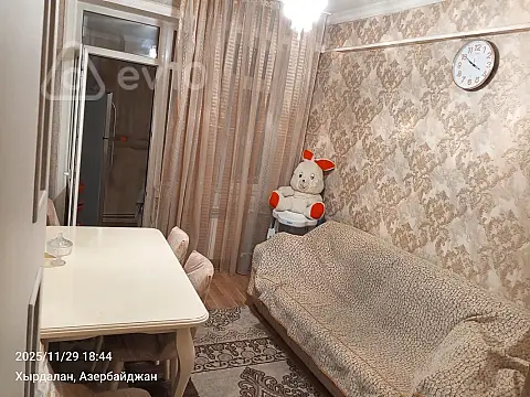 Kirayə verilir 2 otaqlı yeni tikili 46 m²