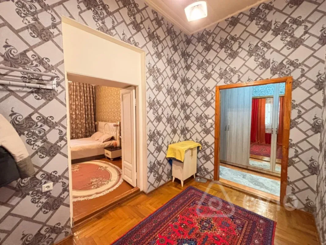 Kirayə verilir 3 otaqlı köhnə tikili 69 m²