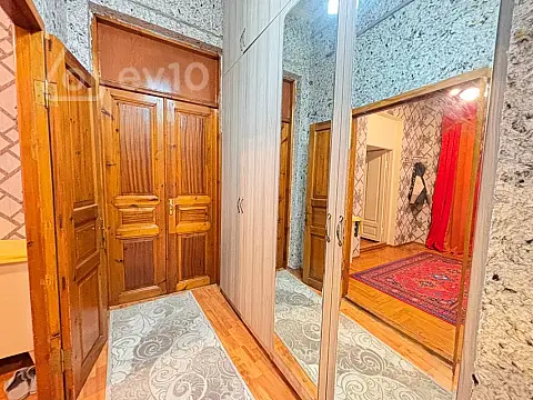 Kirayə verilir 3 otaqlı köhnə tikili 69 m²