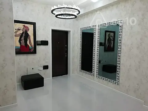 Kirayə verilir 2 otaqlı yeni tikili 102 m²