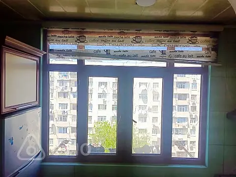 Satılır 3 otaqlı köhnə tikili 70 m²