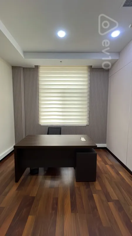 Kirayə verilir 1 otaqlı ofis 15 m²