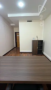 Kirayə verilir 1 otaqlı ofis 15 m²