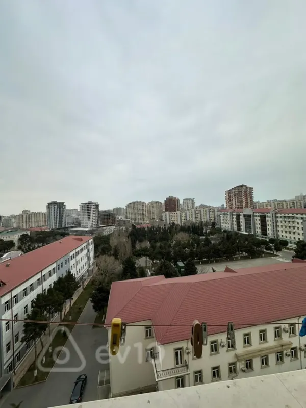 Satılır 4 otaqlı yeni tikili 172 m²