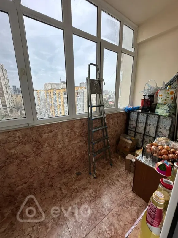 Satılır 4 otaqlı yeni tikili 172 m²