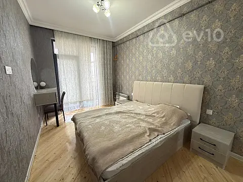 Kirayə verilir 2 otaqlı yeni tikili 73 m²