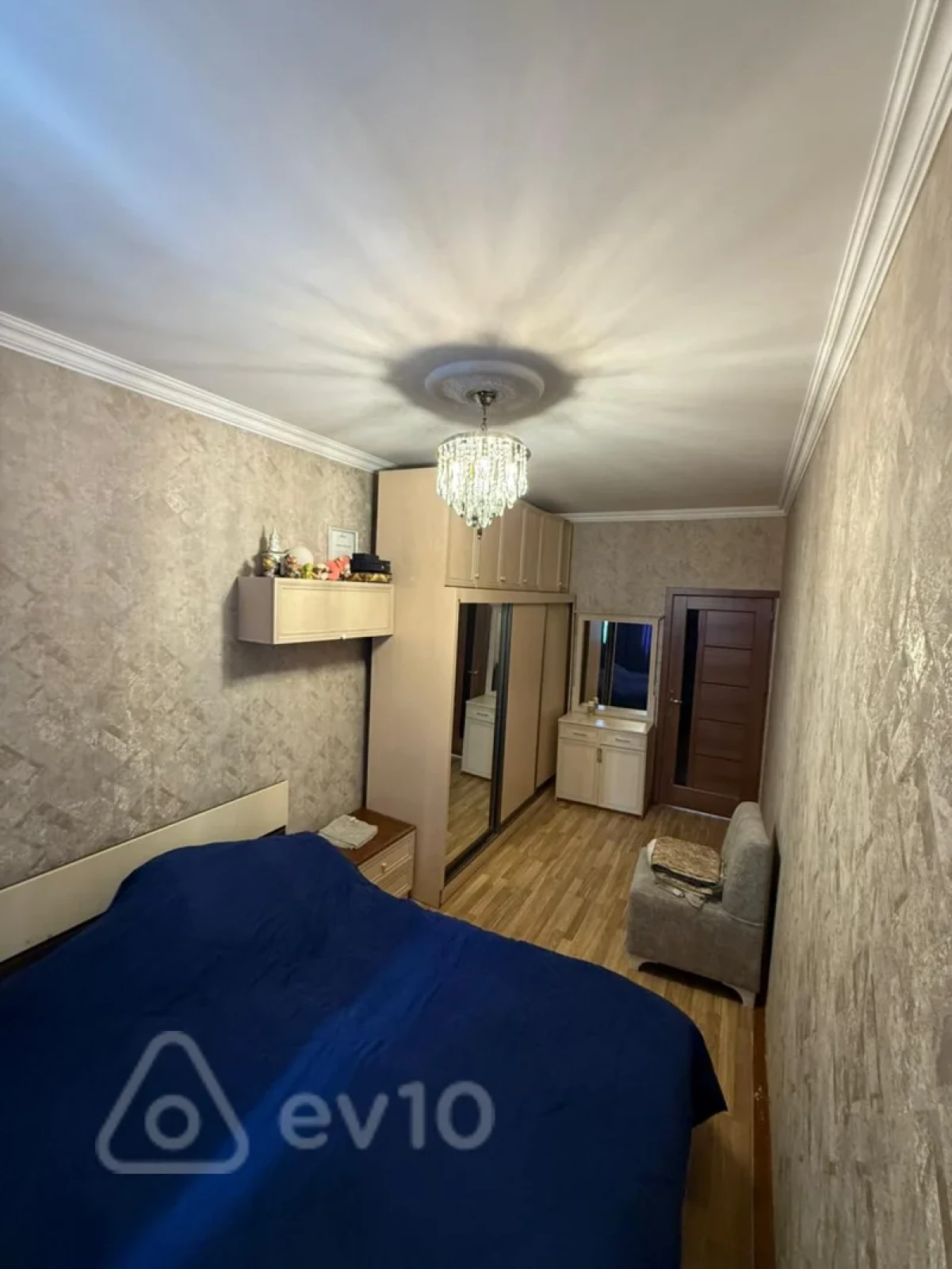 Satılır 3 otaqlı köhnə tikili 55 m²