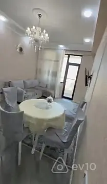 Kirayə verilir 2 otaqlı yeni tikili 60 m²