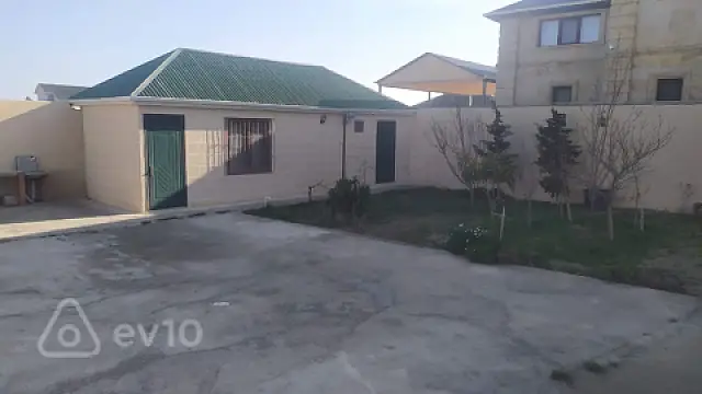 Satılır 4 otaqlı həyət evi 150 m²