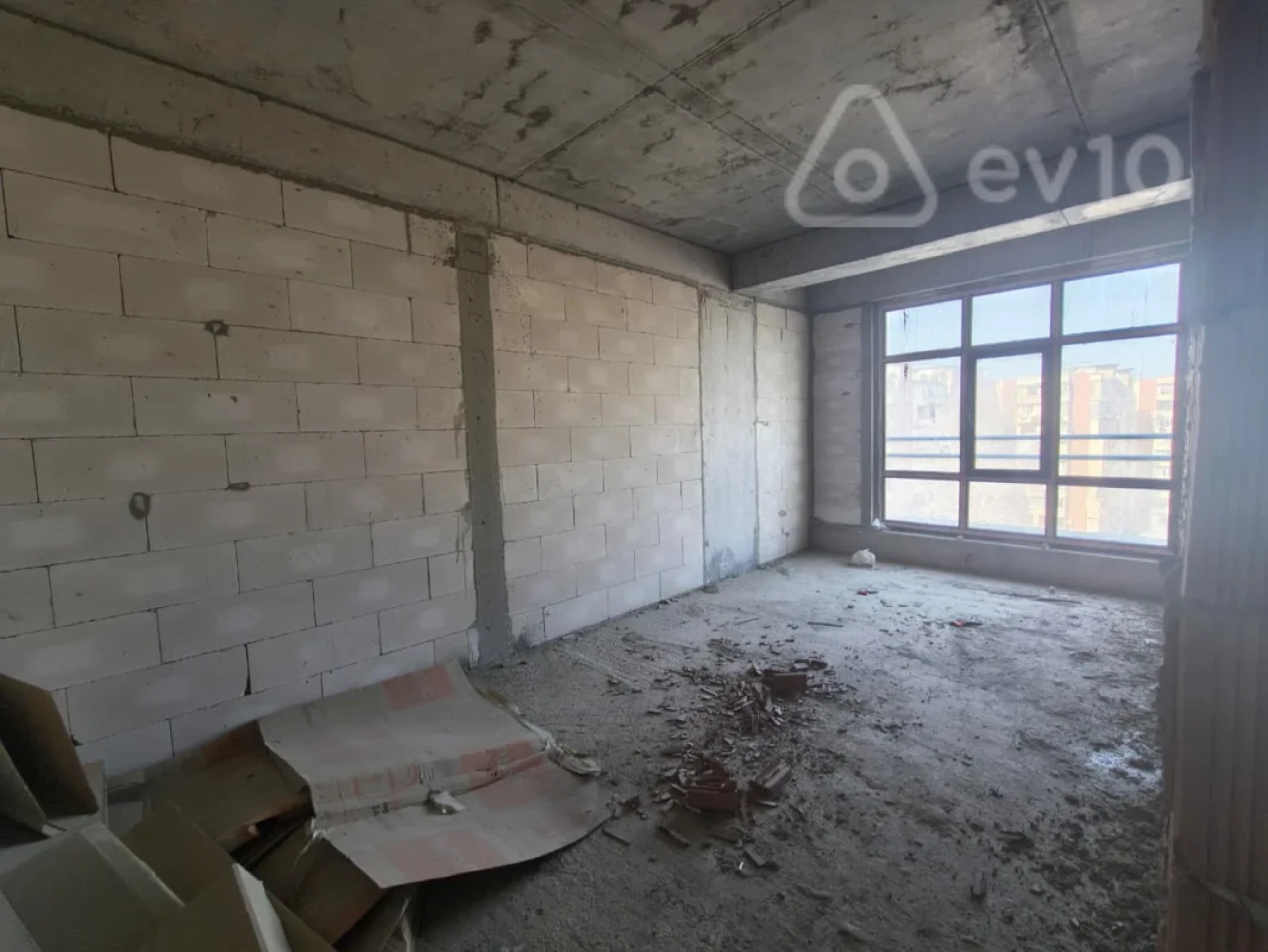 Satılır 3 otaqlı yeni tikili 92 m²