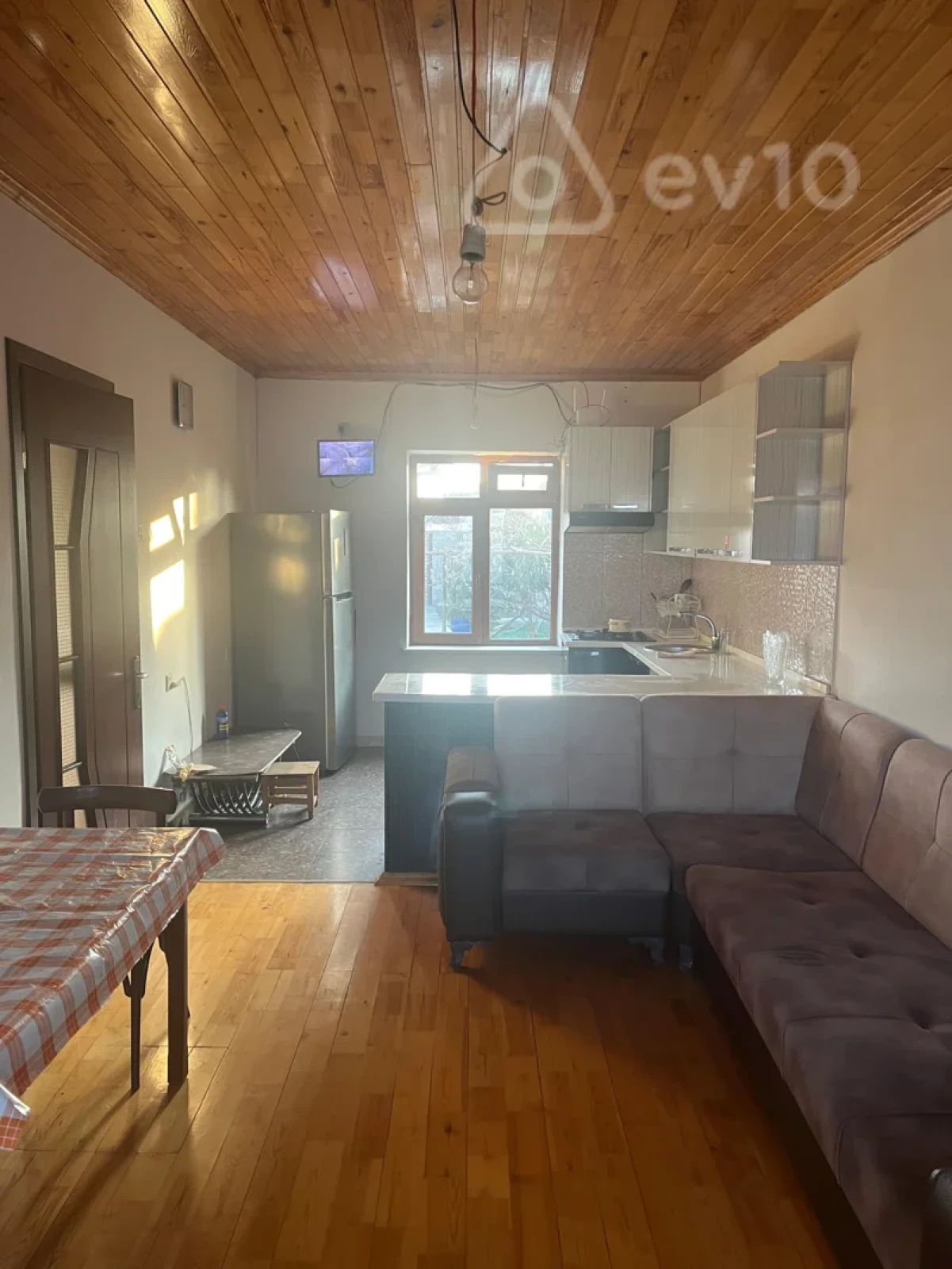 Kirayə verilir 3 otaqlı həyət evi 100 m²