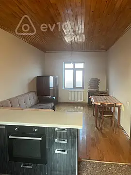Kirayə verilir 3 otaqlı həyət evi 100 m²