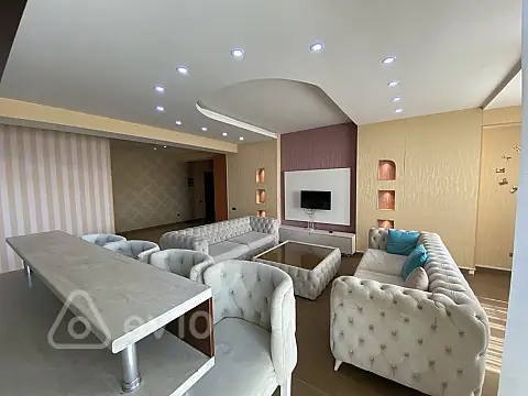 Kirayə verilir 3 otaqlı yeni tikili 135 m²