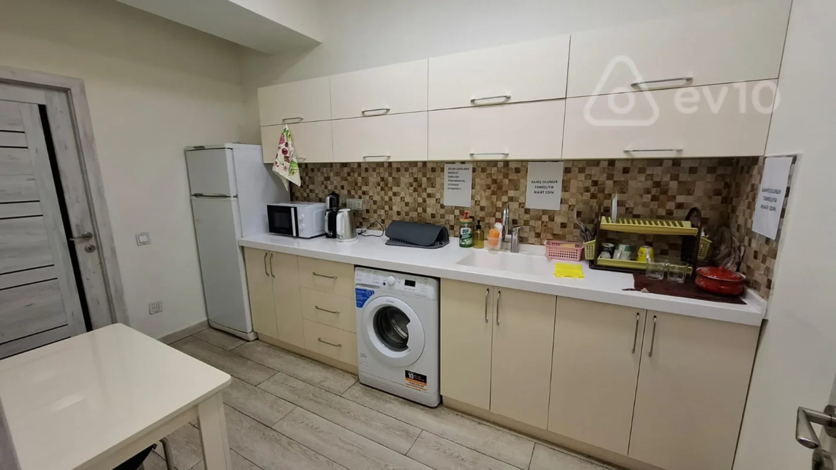 Kirayə verilir 1 otaqlı ofis 20 m²