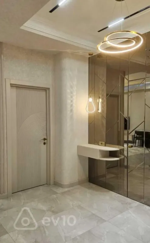 Kirayə verilir 3 otaqlı yeni tikili 110 m²