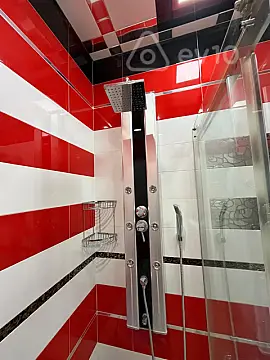 Kirayə verilir 3 otaqlı köhnə tikili 95 m²