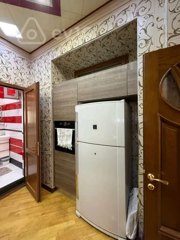 Kirayə verilir 3 otaqlı köhnə tikili 95 m²