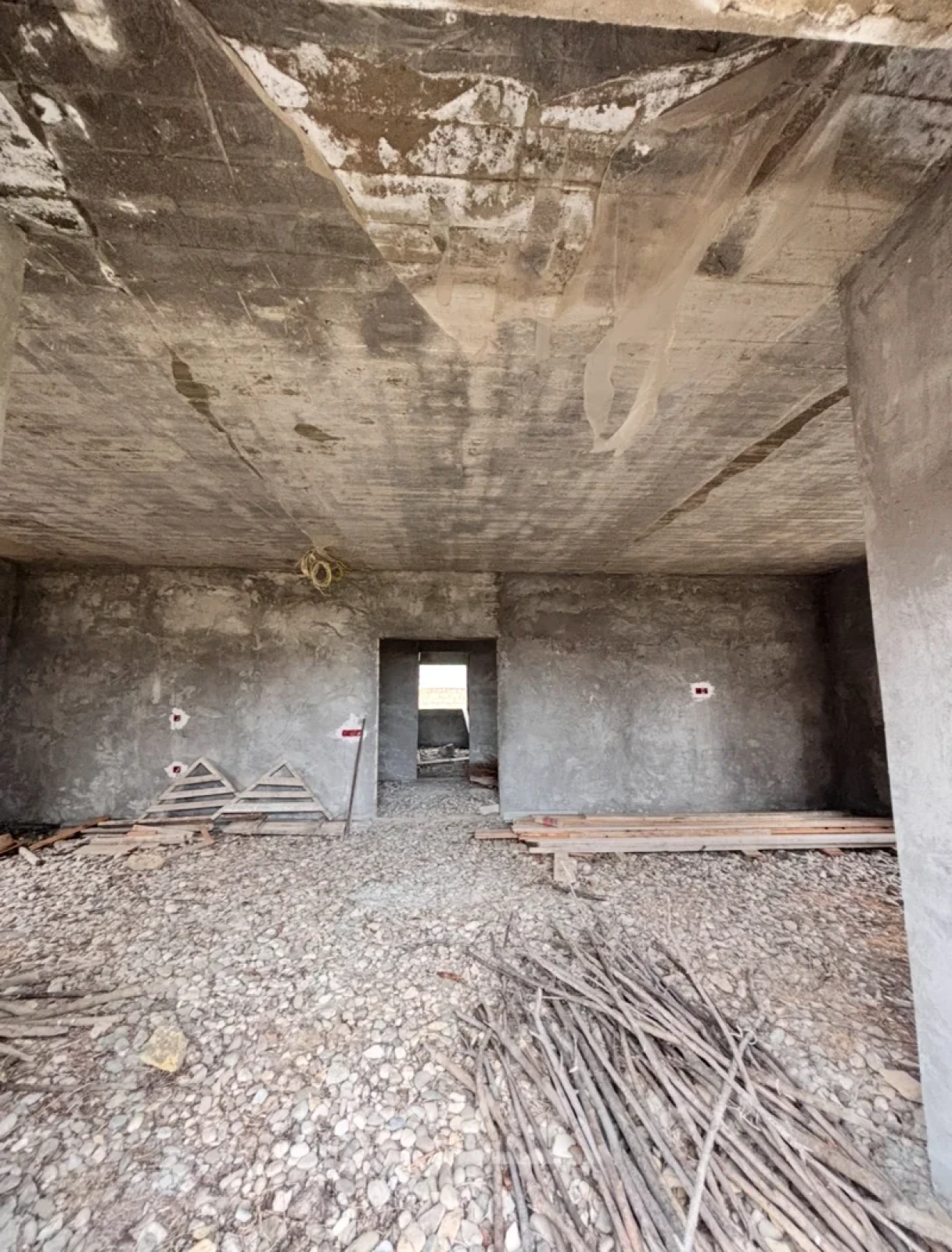 Satılır 4 otaqlı həyət evi 150 m²