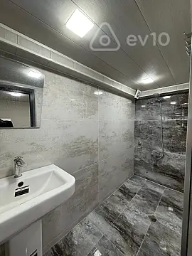 Kirayə verilir 1 otaqlı yeni tikili 45 m²